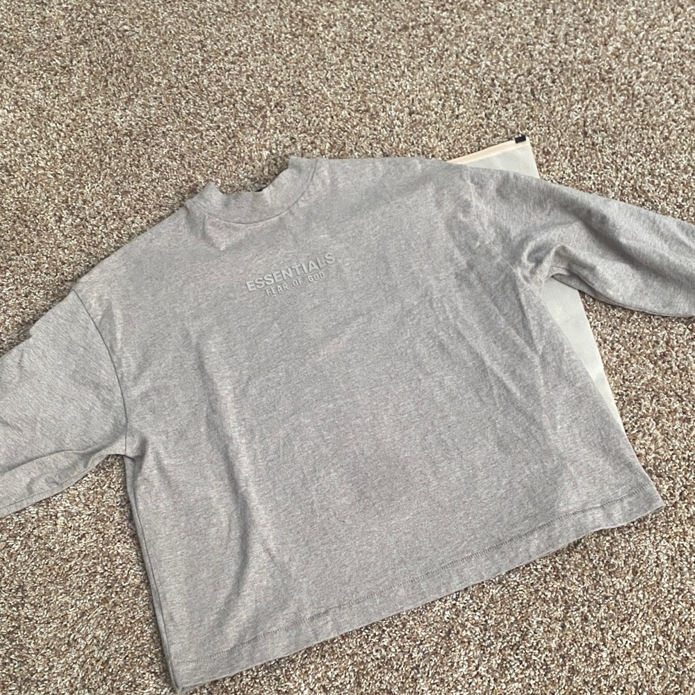 Essentials kids tee